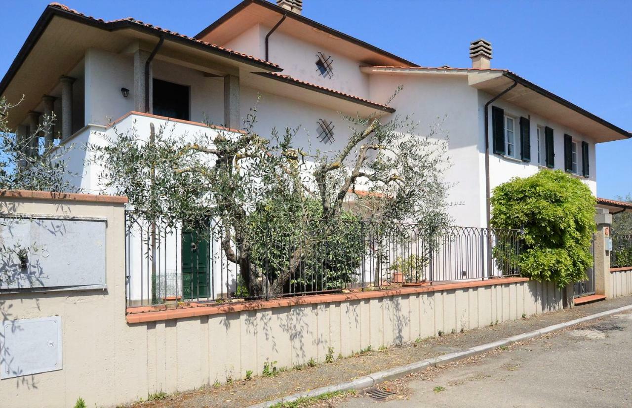 La Casa Di Chloe Apartment Poggibonsi Exterior photo